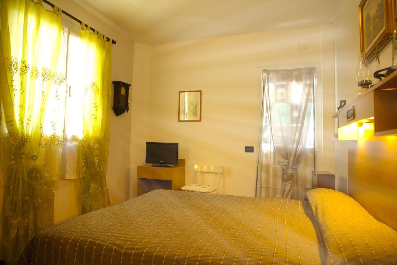Hotel Della Piazzetta Varazze Εξωτερικό φωτογραφία